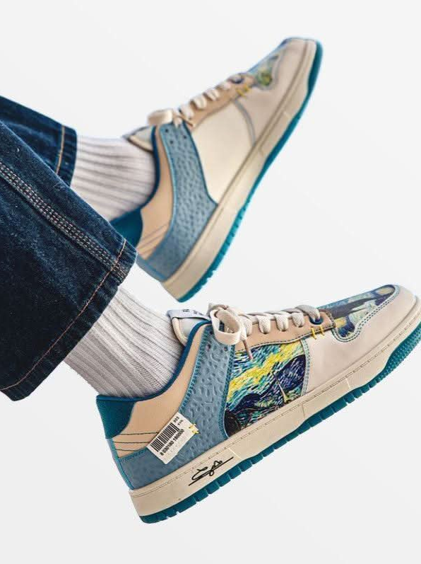 KB™ Waves Sneaker