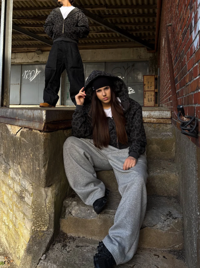 KB™ Leopar Zip Hoodie